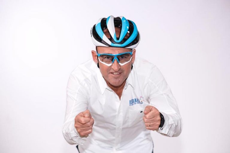 ISN team doctors now fighting the war in corona trenches